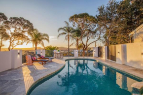 Manor Del Monte - Poolside Bliss and Oceanfront Oasis